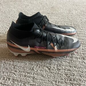 Nike Phantom soccer cleats